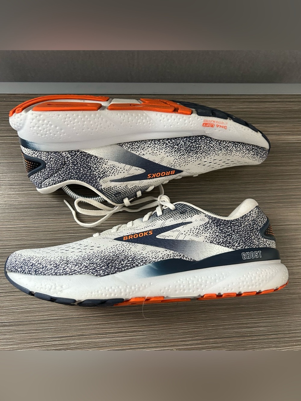 BROOKS Ghost 16 Running Shoes White Peacoat Orange Men's Size 12D